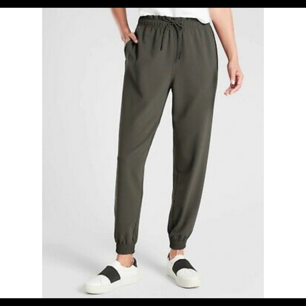 Athleta Metropolis Jogger